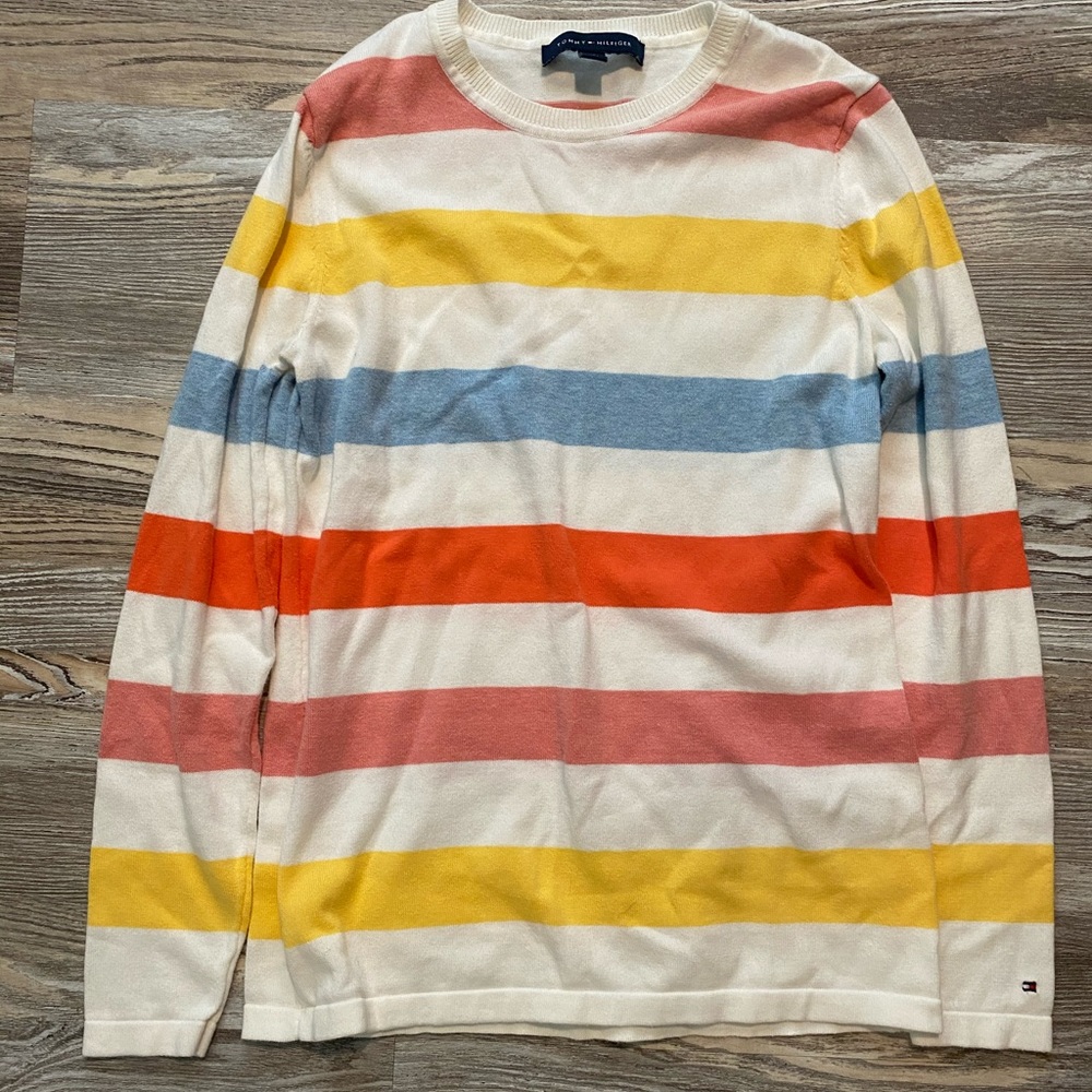Women’s sweater